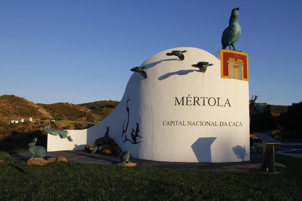Alojamentos Oasis Mértola Exteriör bild