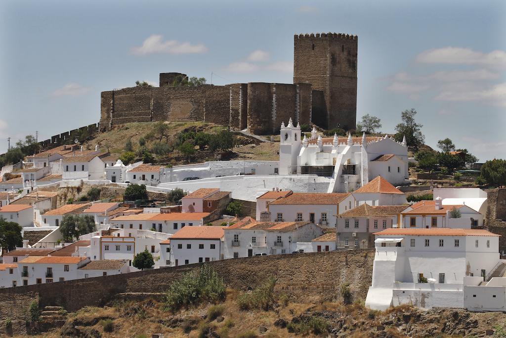 Alojamentos Oasis Mértola Exteriör bild